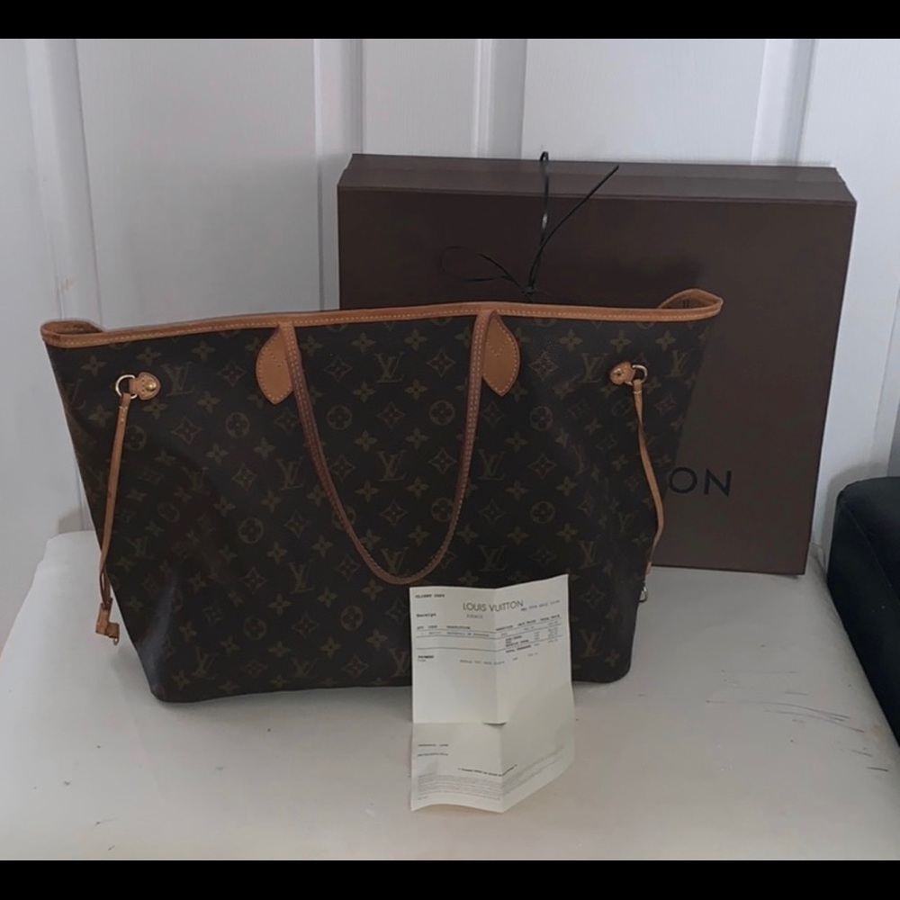 Authentic Louis Vuitton Neverfull GM